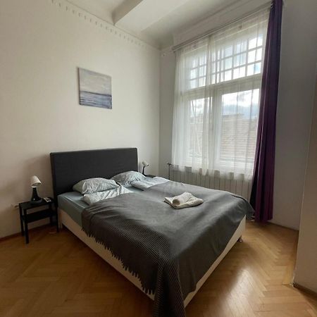 White Pearl Rooms Near Gozsdu Budapest Exterior photo